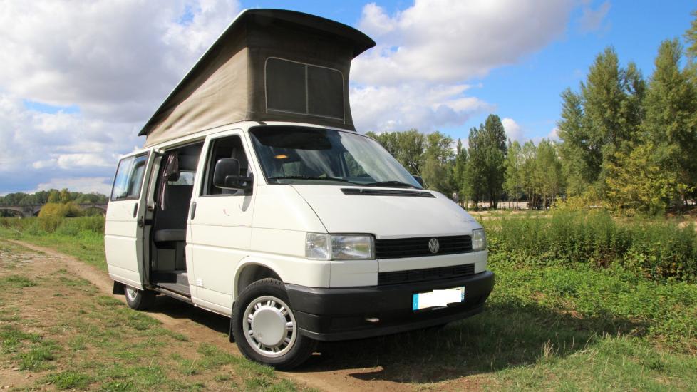 Volkswagen T4 CALIFORNIA  * 2.4L D – 77 CV DIN * Moteur : 120.000 km * Fourgon aménagé d’origine par Westfalia*