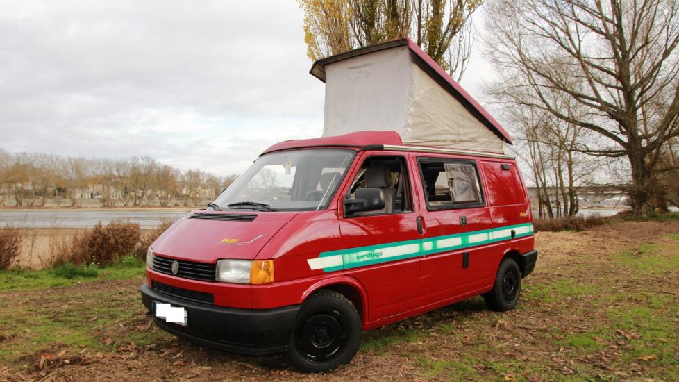 Volkswagen T4 Carthago Malibu 28 équivalent au Westfalia California* 2.4L D – 77 CV * 4 couchages * 4 places carte grise * Fourgon aménagé d’origine par Professionnel *