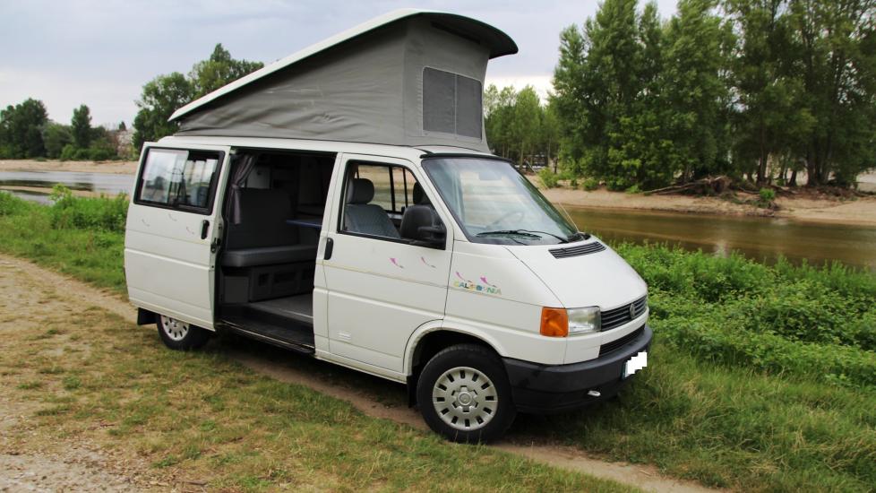 Volkswagen T4 CALIFORNIA * 2.4L D -- 77 CV DIN * 03/1993 * 237.000 km d'origine * Fourgon aménagé d'origine par Westfalia * 