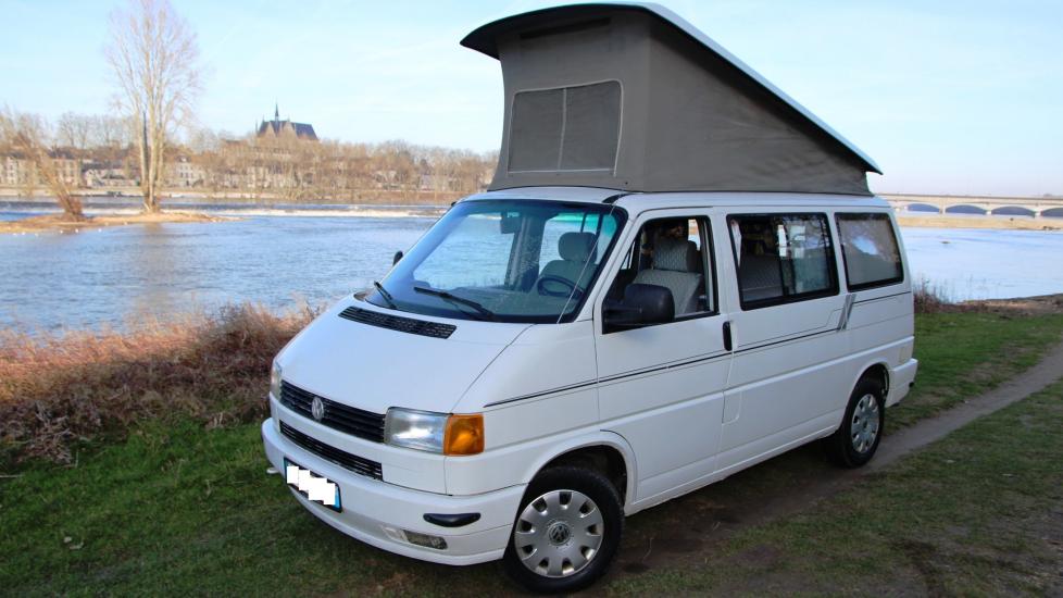 Volkswagen T4 CALIFORNIA  * 2.4L D – 77 CV DIN * 06/91 * 246.000 km d’origine * Fourgon aménagé d’origine par Westfalia *